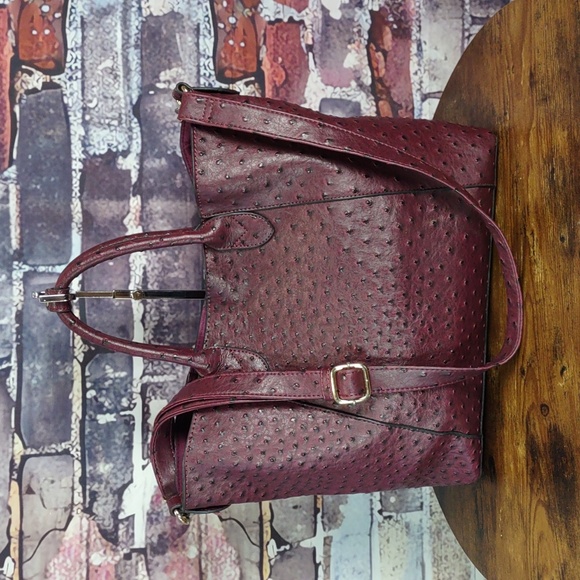 Ostrich Embossed Faux Leather Tote Bag - Picture 3 of 10